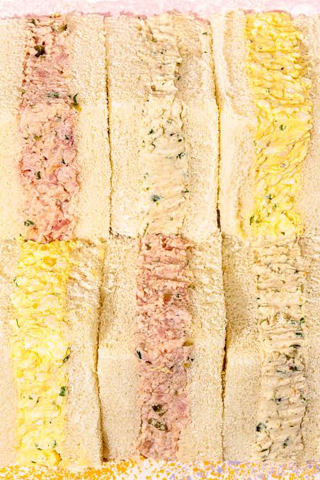 Sandwich poulet oeuf jambon 240gr